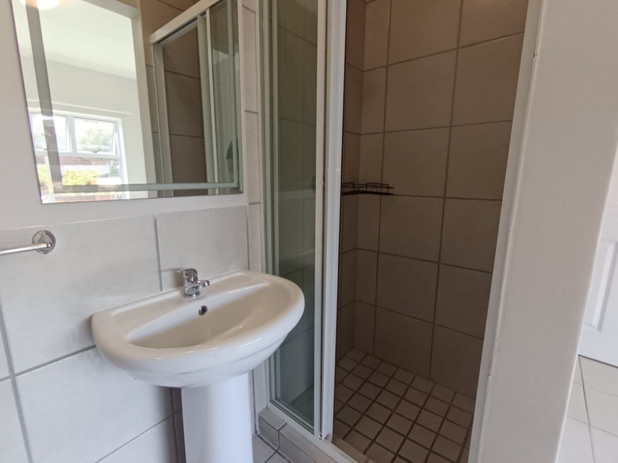 2 Bedroom Property for Sale in Island View Western Cape